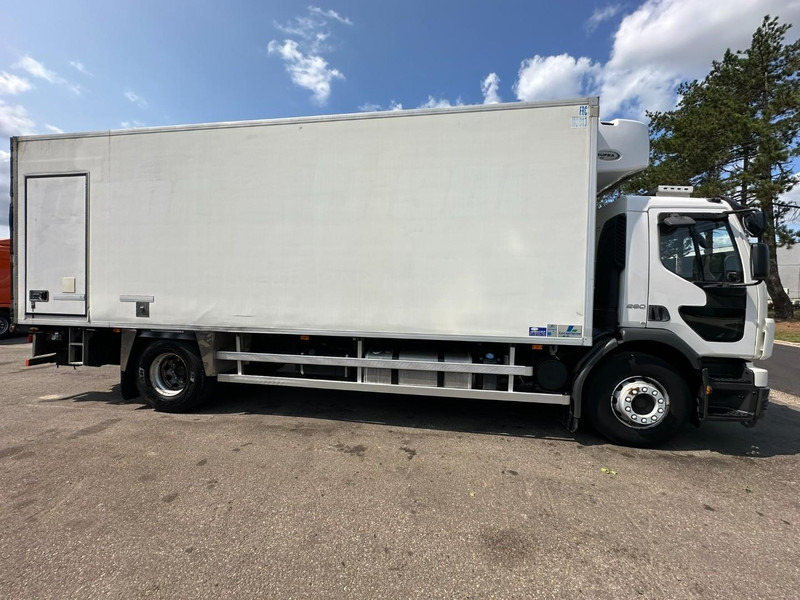 Volvo FE 280 - 19T - FRIGO CARRIER SUPRA 950 (7m55 x 2m47 x 2m40) - EURO 4 - MANUAL - 380V - Kølevogn lastbil: billede 4 Volvo FE 280 - 19T - FRIGO CARRIER SUPRA 950 (7m55 x 2m47 x 2m40) - EURO 4 - MANUAL - 380V - Kølevogn lastbil: billede 4