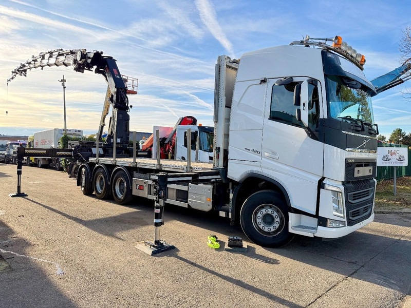 Volvo FH 420 8x4 TRIDEM + (31m!) CRANE HIAB 858 E-7 + JIB X-5 + WINCH - 114.000km - BE TRUCK - Lastbil med kran: billede 1 Volvo FH 420 8x4 TRIDEM + (31m!) CRANE HIAB 858 E-7 + JIB X-5 + WINCH - 114.000km - BE TRUCK - Lastbil med kran: billede 1