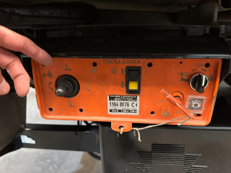 Kølevogn lastbil Volvo FL 240 - 16T FRIGO CARRIER SUPRA 750 Mt - BI-TEMPERATURE - EURO 5 - A/C - BELGIAN TRUCK: billede 7 Kølevogn lastbil Volvo FL 240 - 16T FRIGO CARRIER SUPRA 750 Mt - BI-TEMPERATURE - EURO 5 - A/C - BELGIAN TRUCK: billede 7