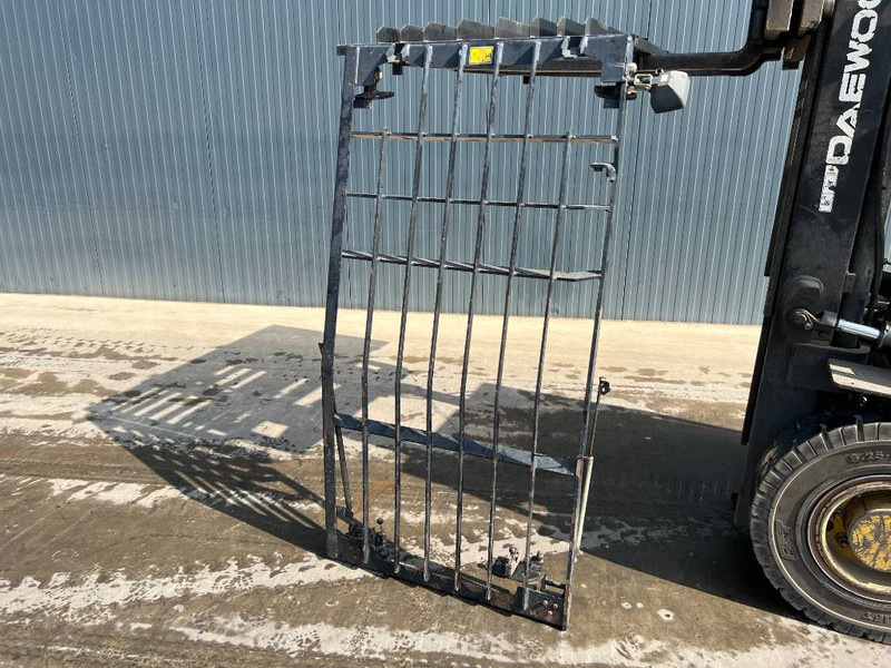 Cat 313E / 320F / 323E / 325F / 329E / 330F / 336E / 3 - Førerhus og interiør for Entreprenørmaskin: billede 1 Cat 313E / 320F / 323E / 325F / 329E / 330F / 336E / 3 - Førerhus og interiør for Entreprenørmaskin: billede 1