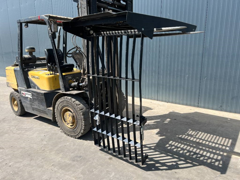 Cat 313E / 320F / 323E / 325F / 329E / 330F / 336E / 3 - Førerhus og interiør for Entreprenørmaskin: billede 2 Cat 313E / 320F / 323E / 325F / 329E / 330F / 336E / 3 - Førerhus og interiør for Entreprenørmaskin: billede 2