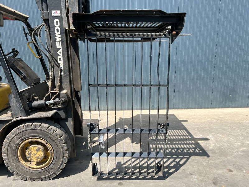 Cat 313E / 320F / 323E / 325F / 329E / 330F / 336E / 3 - Førerhus og interiør for Entreprenørmaskin: billede 3 Cat 313E / 320F / 323E / 325F / 329E / 330F / 336E / 3 - Førerhus og interiør for Entreprenørmaskin: billede 3