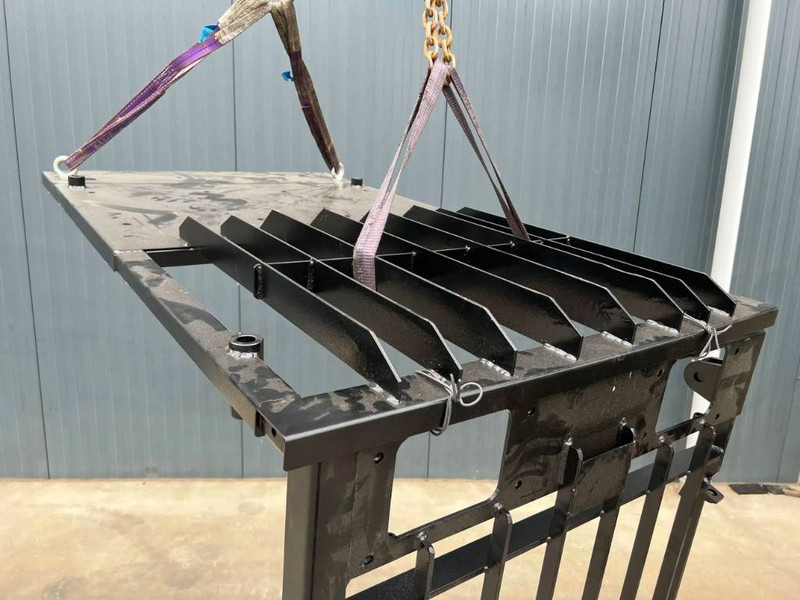 Cat 330C Guard - Førerhus og interiør for Entreprenørmaskin: billede 2 Cat 330C Guard - Førerhus og interiør for Entreprenørmaskin: billede 2