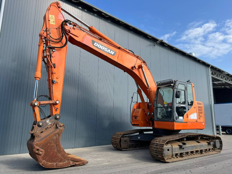 Doosan DX235LCR - Bæltegravemaskine: billede 1 Doosan DX235LCR - Bæltegravemaskine: billede 1