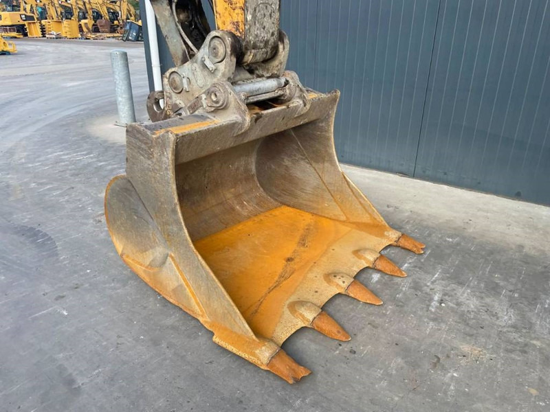 Bæltegravemaskine Liebherr R922 SLC: billede 11