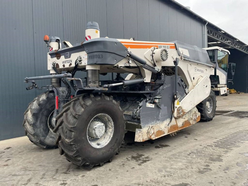 Wirtgen WR200XLi - Tromle: billede 4 Wirtgen WR200XLi - Tromle: billede 4