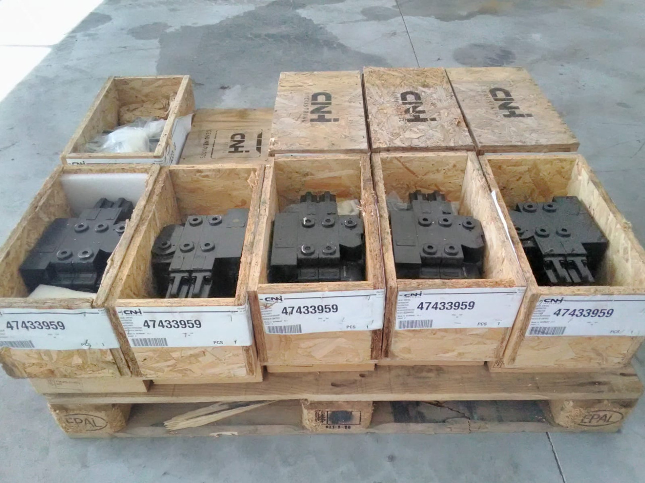 CNH 47433959 - Ventil for Landbrugsmaskine: billede 2 CNH 47433959 - Ventil for Landbrugsmaskine: billede 2