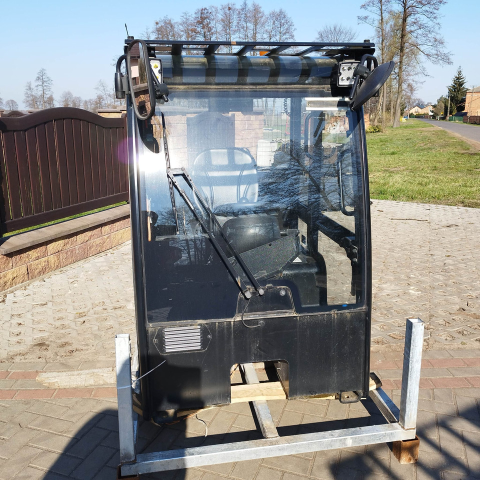 JCB 403 - Førerhus for Entreprenørmaskin: billede 2 JCB 403 - Førerhus for Entreprenørmaskin: billede 2