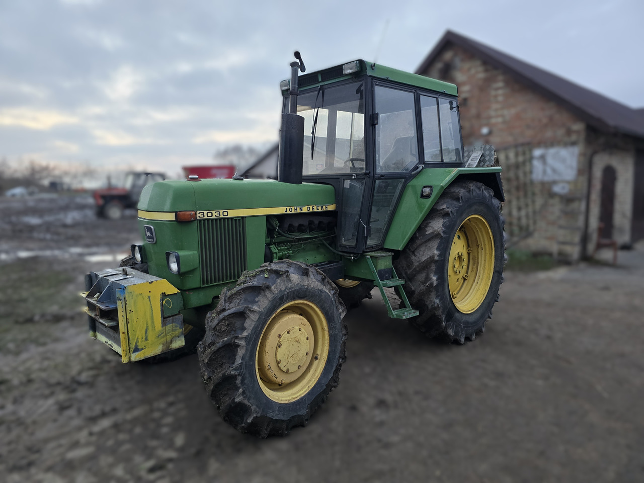 JOHN DEERE 3030E - Traktor: billede 3 JOHN DEERE 3030E - Traktor: billede 3