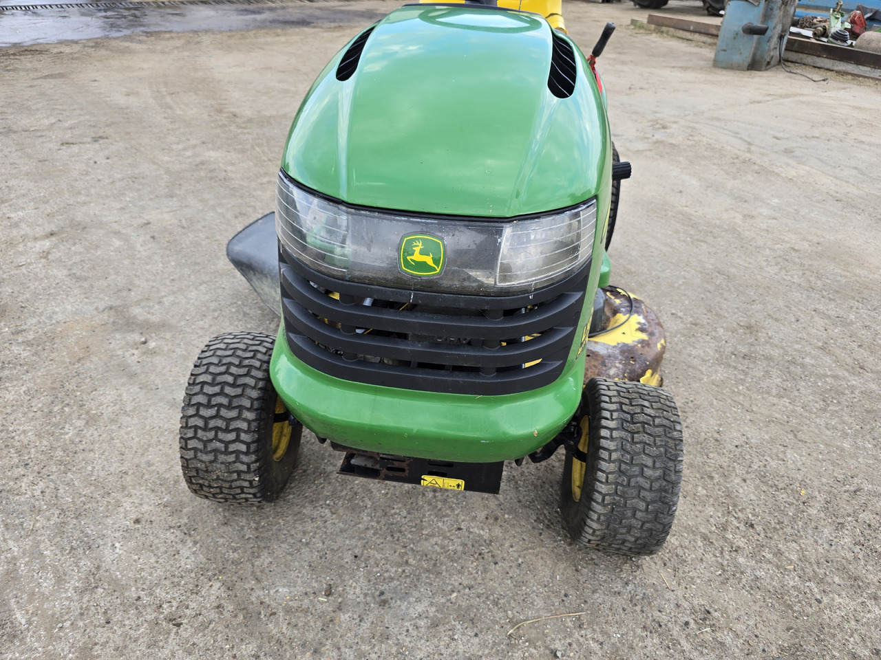 JOHN DEERE L107 Automatic - Plæneklipper: billede 5 JOHN DEERE L107 Automatic - Plæneklipper: billede 5