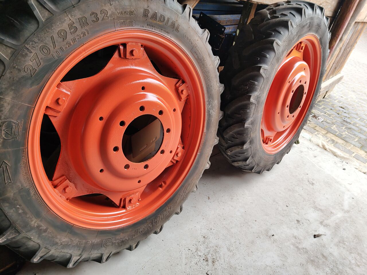 Kleber, Taurus 11.2 R32 (270/95 R32), 9.5 R48 - Komplet hjul for Landbrugsmaskine: billede 3 Kleber, Taurus 11.2 R32 (270/95 R32), 9.5 R48 - Komplet hjul for Landbrugsmaskine: billede 3