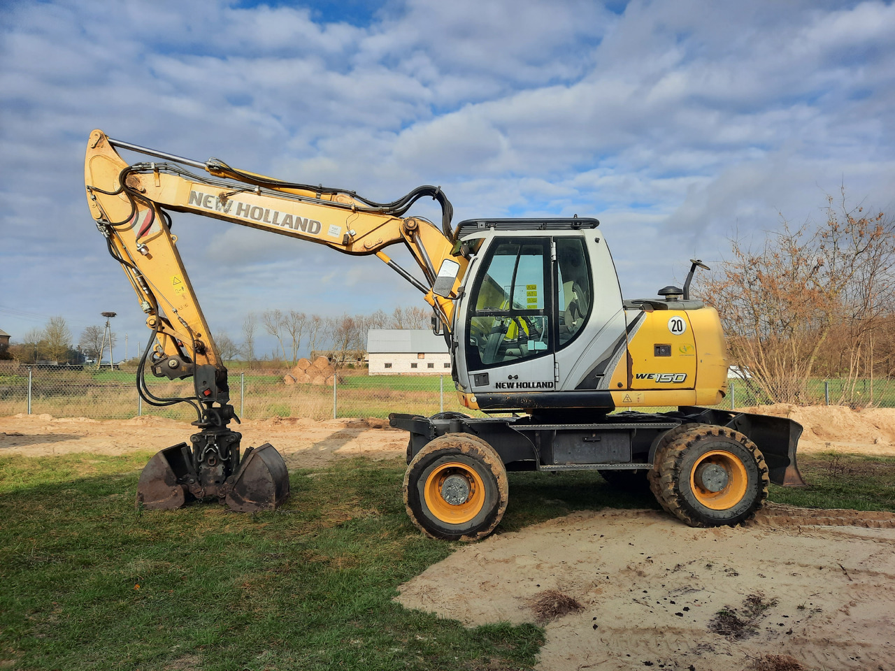 NEW HOLLAND WE150C - Hjulgravemaskine: billede 2 NEW HOLLAND WE150C - Hjulgravemaskine: billede 2