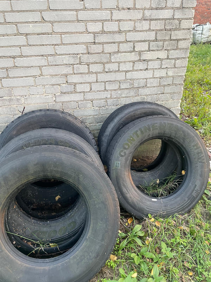 - Dæk for Entreprenørmaskin: billede 3 - Dæk for Entreprenørmaskin: billede 3