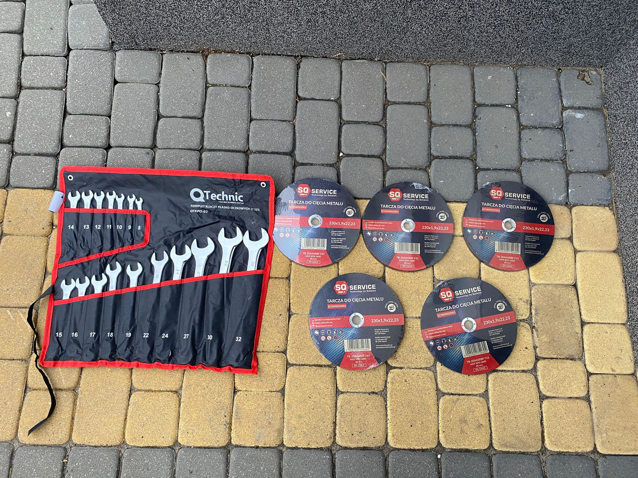 Schmith 230 mm - Værkstedsudstyr: billede 1 Schmith 230 mm - Værkstedsudstyr: billede 1
