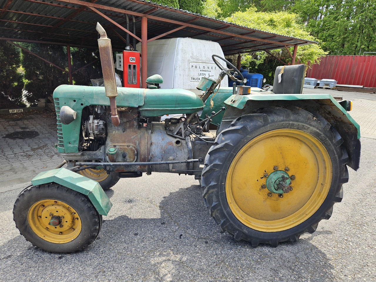 Zetor 25 - Traktor: billede 4 Zetor 25 - Traktor: billede 4