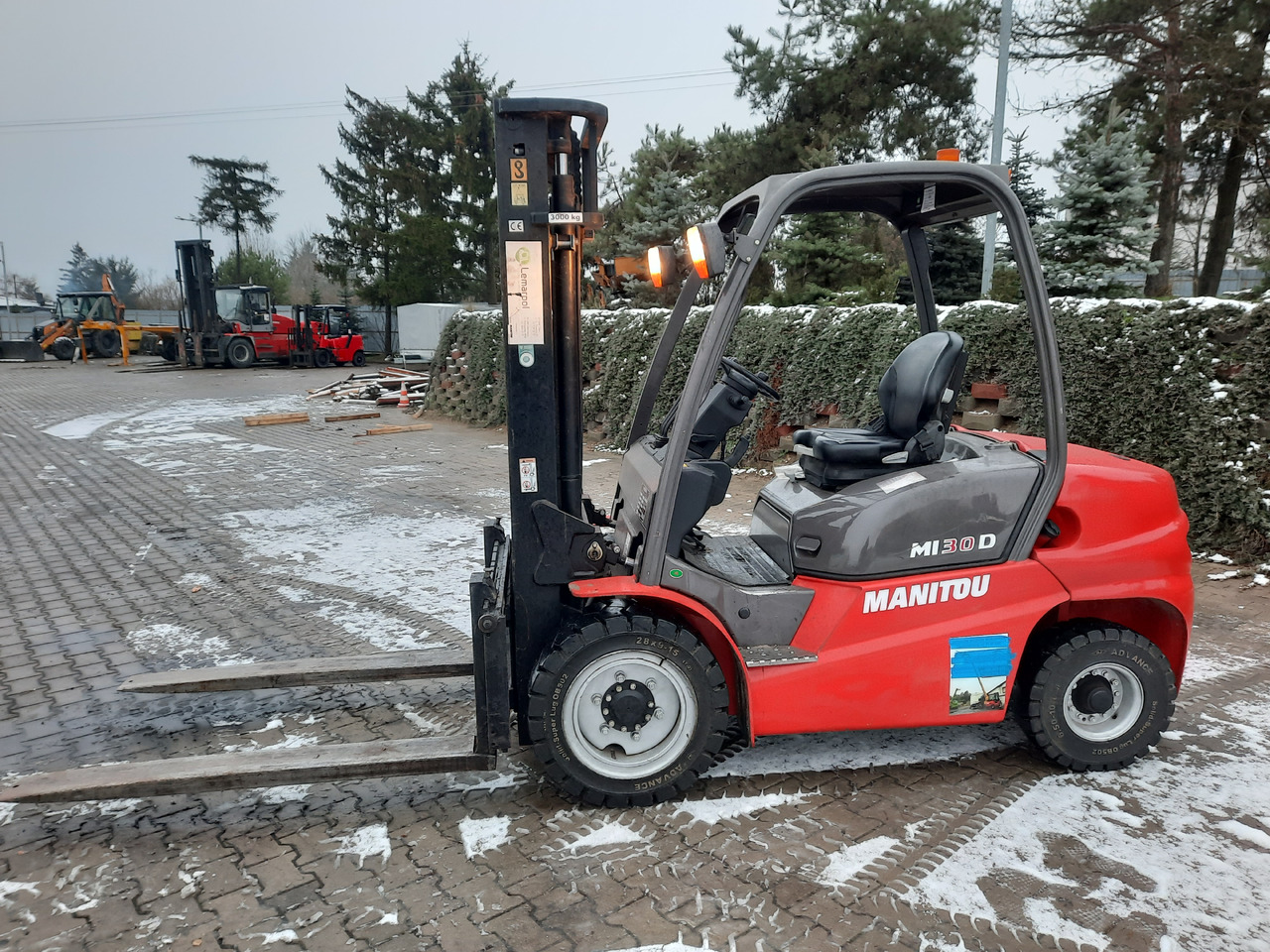 Manitou MI30D - Diesel gaffeltruck: billede 4 Manitou MI30D - Diesel gaffeltruck: billede 4