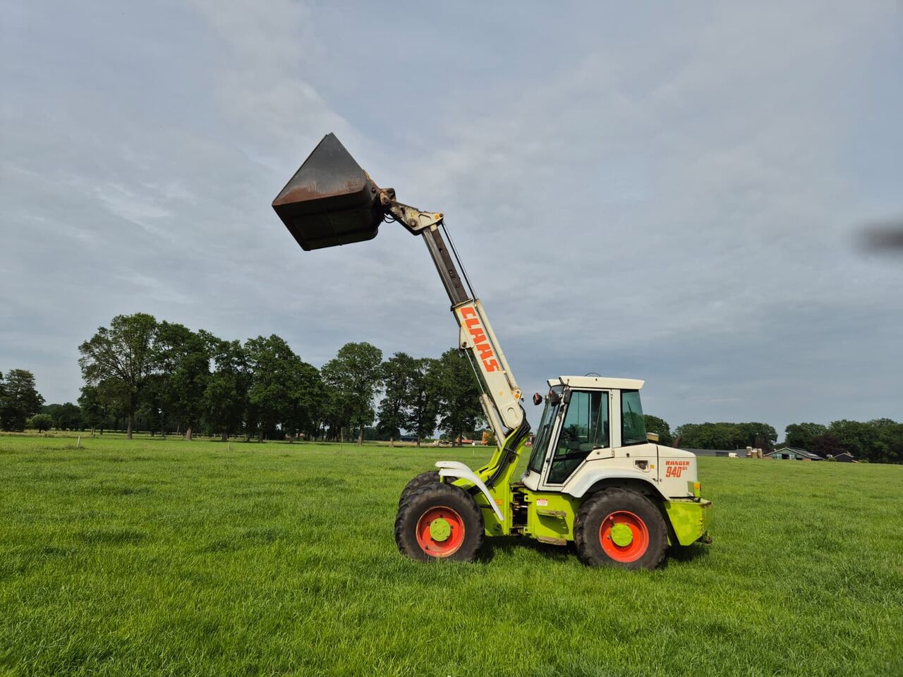 Claas Ranger 940 RX - Gummihjulslæsser: billede 2 Claas Ranger 940 RX - Gummihjulslæsser: billede 2