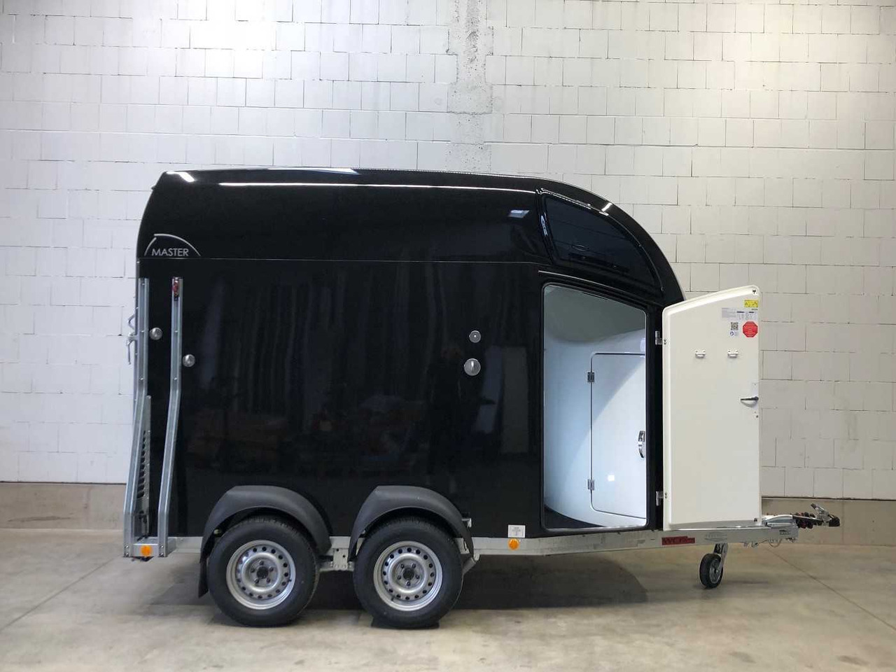 BOECKMANN Master 21 WCF MPT Pferdeanhänger - Hestetrailer: billede 2 BOECKMANN Master 21 WCF MPT Pferdeanhänger - Hestetrailer: billede 2