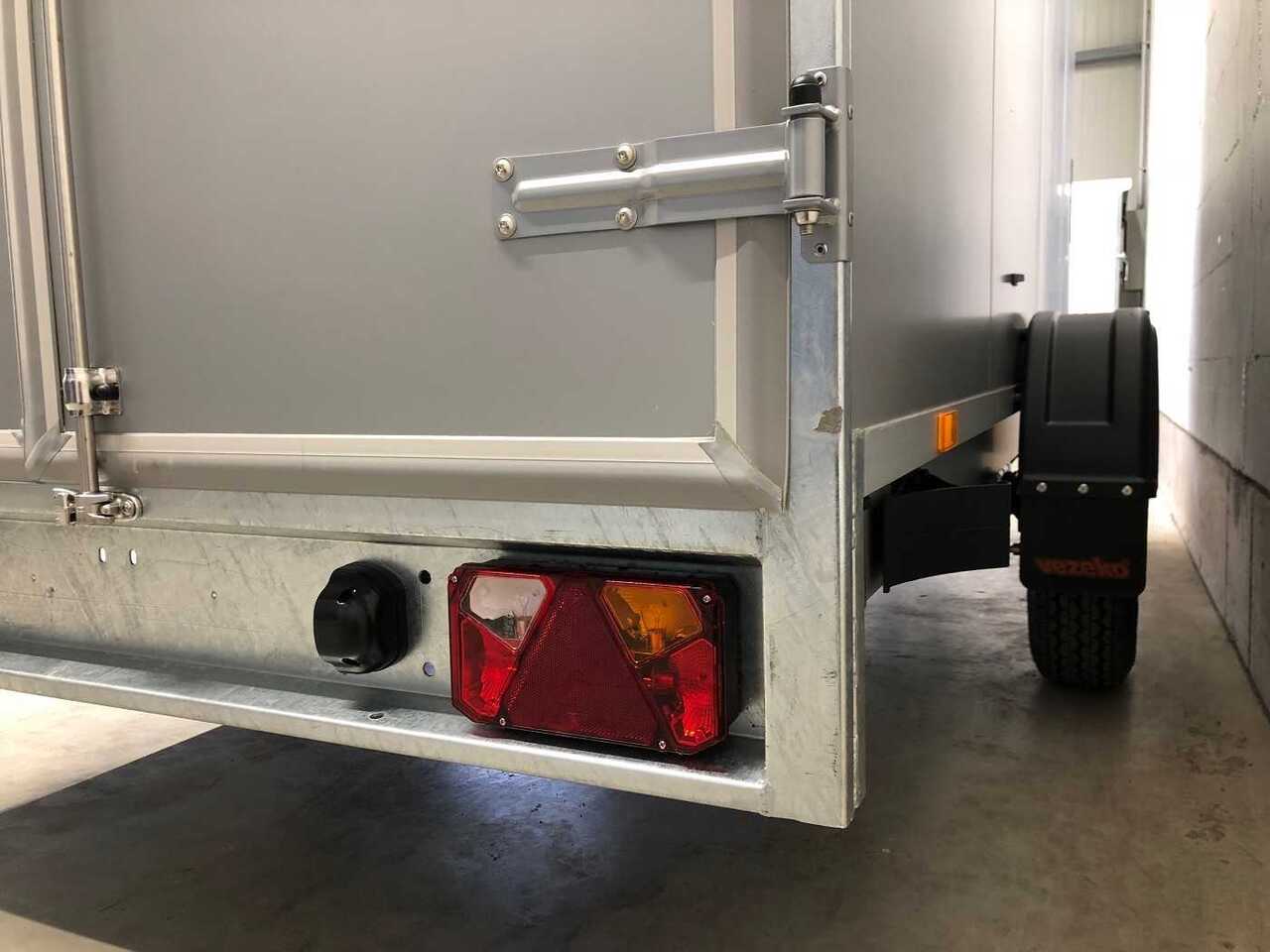Leje en VEZEKO TK B 15.35 SP Flügeltüren Kofferanhänger VEZEKO TK B 15.35 SP Flügeltüren Kofferanhänger: billede 19 Leje en VEZEKO TK B 15.35 SP Flügeltüren Kofferanhänger VEZEKO TK B 15.35 SP Flügeltüren Kofferanhänger: billede 19
