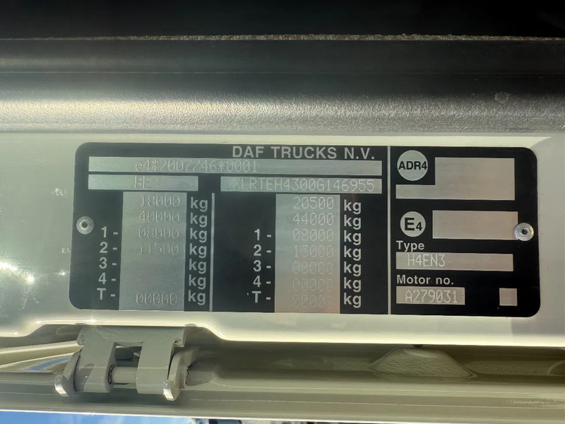 Trækker DAF XF 460 XF460 4x2 SSC / 2X Tank / only 887.721km / Holland Truck: billede 17