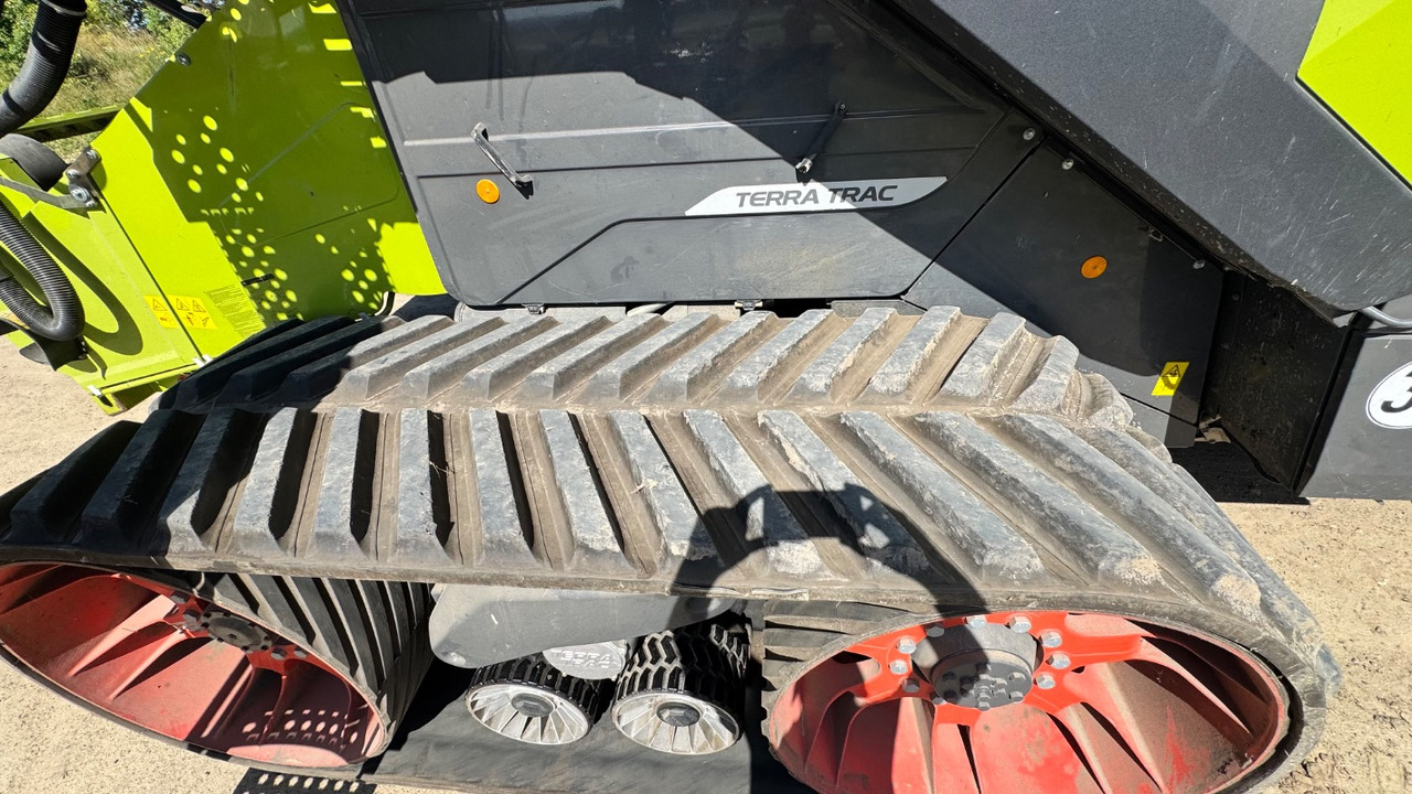 Mejetærsker CLAAS Lexion 6900 TerraTrac 890 full Options: billede 24 Mejetærsker CLAAS Lexion 6900 TerraTrac 890 full Options: billede 24