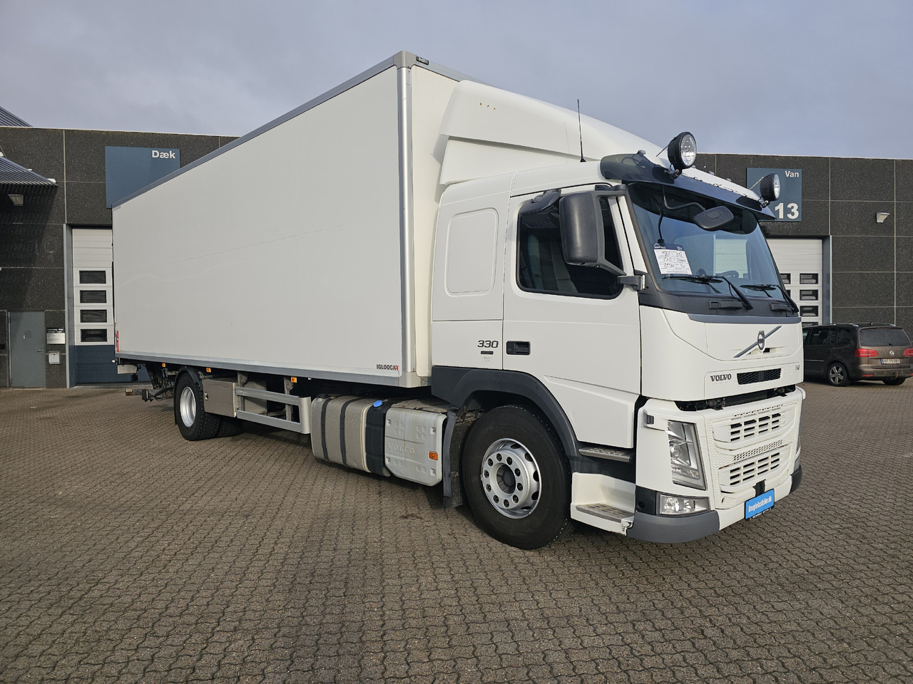 Volvo FM330 - Kølevogn lastbil: billede 2 Volvo FM330 - Kølevogn lastbil: billede 2
