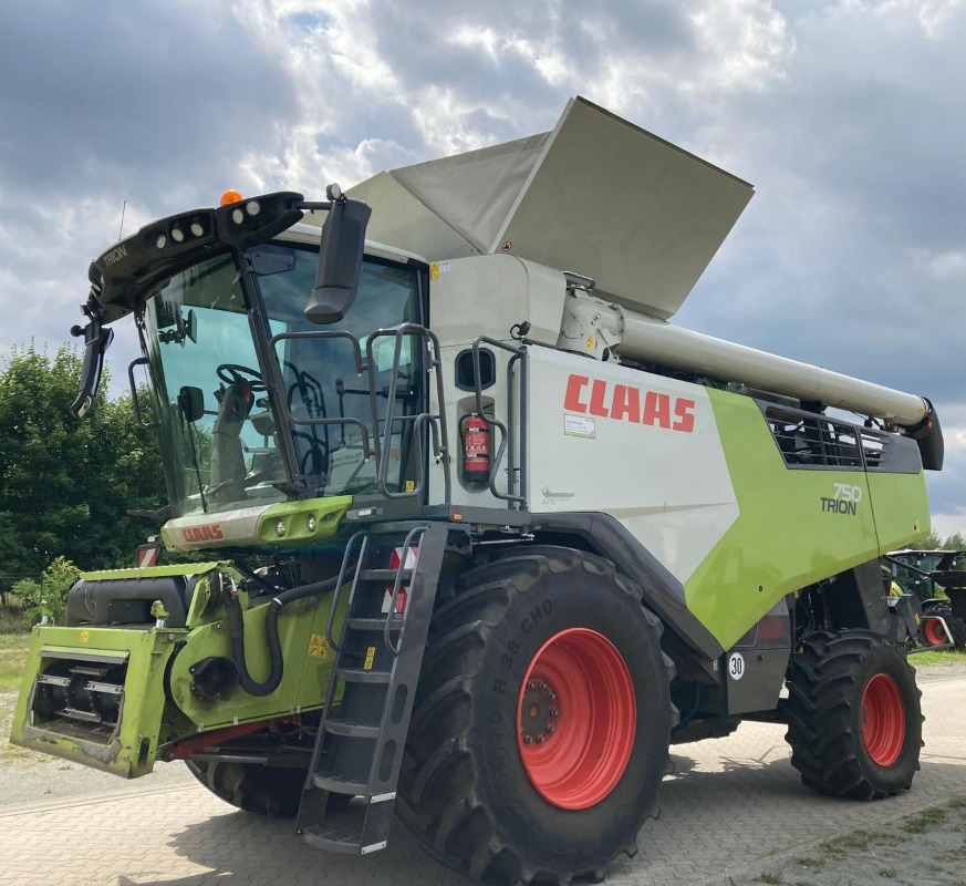 CLAAS Trion 750 - Mejetærsker: billede 1 CLAAS Trion 750 - Mejetærsker: billede 1