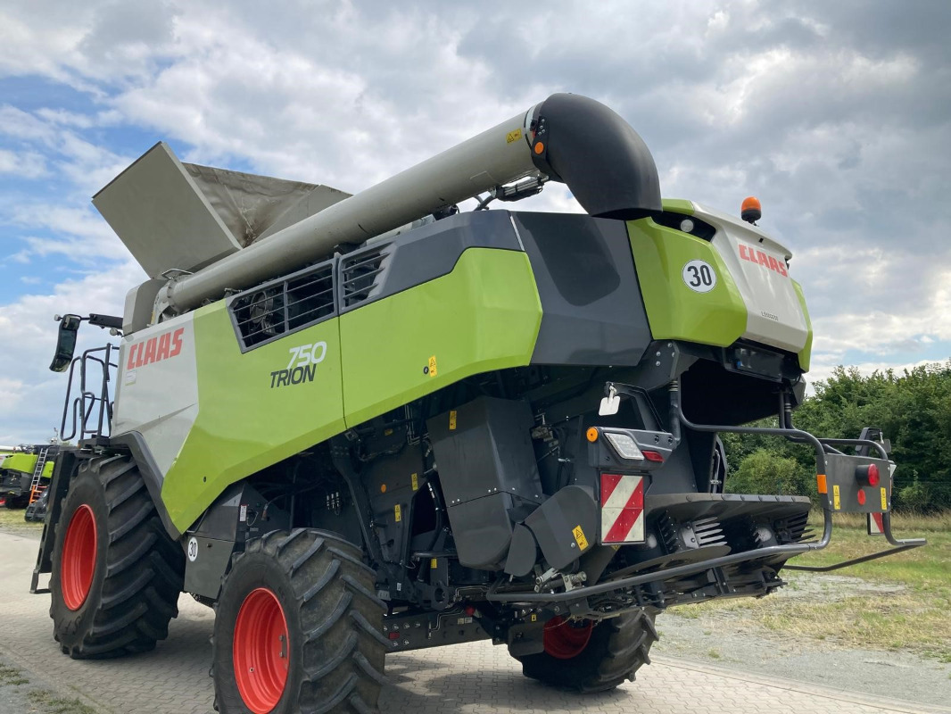 CLAAS Trion 750 - Mejetærsker: billede 5 CLAAS Trion 750 - Mejetærsker: billede 5