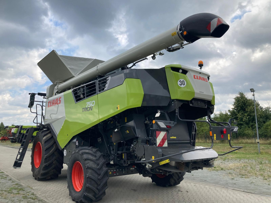 CLAAS Trion 750 - Mejetærsker: billede 4 CLAAS Trion 750 - Mejetærsker: billede 4