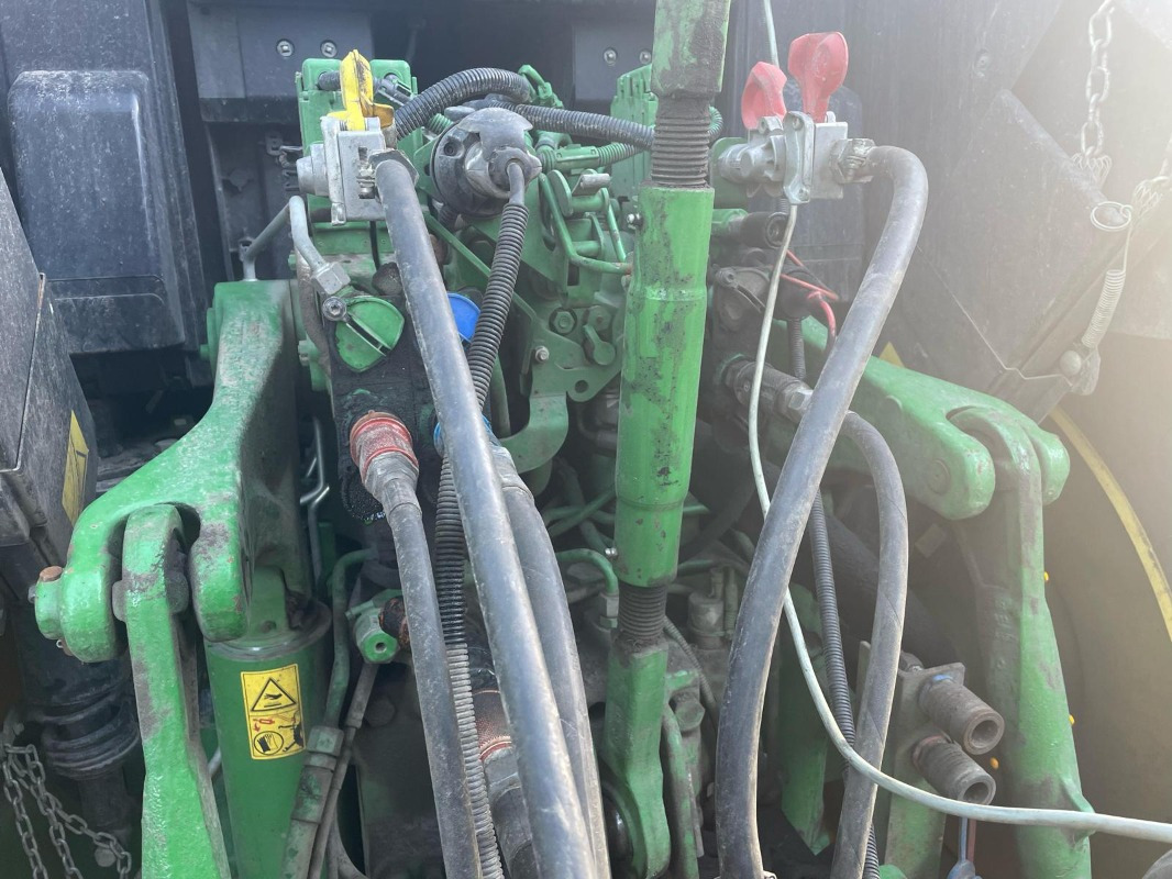 John Deere 6175M - Traktor: billede 2 John Deere 6175M - Traktor: billede 2