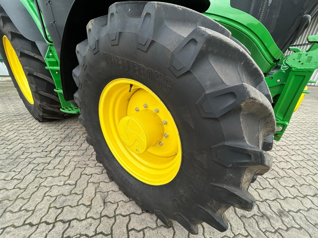 John Deere 6R 155 - Traktor: billede 3 John Deere 6R 155 - Traktor: billede 3