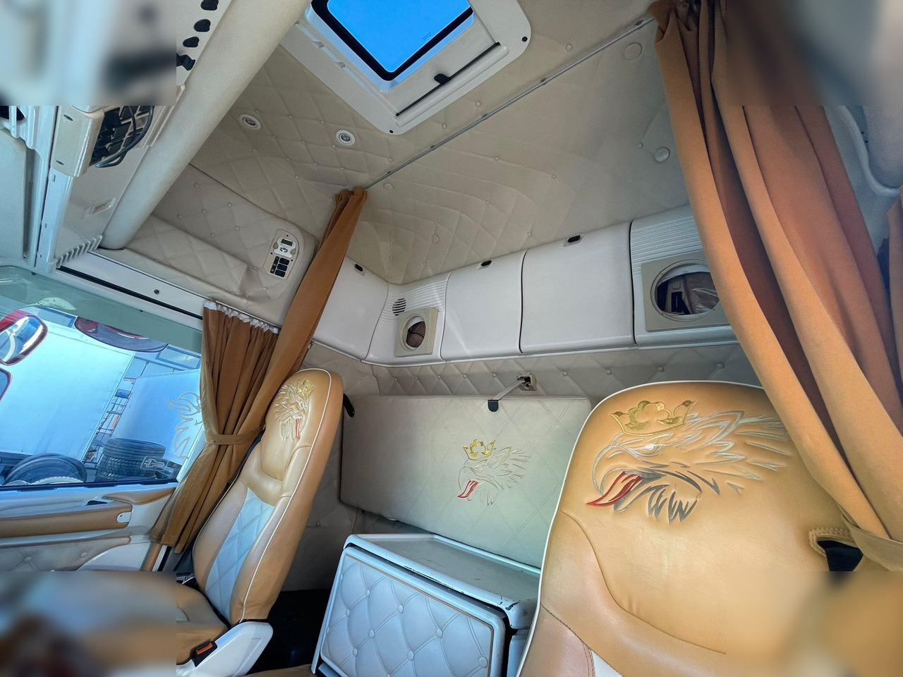 SCANIA R124.420 - Trækker: billede 3 SCANIA R124.420 - Trækker: billede 3