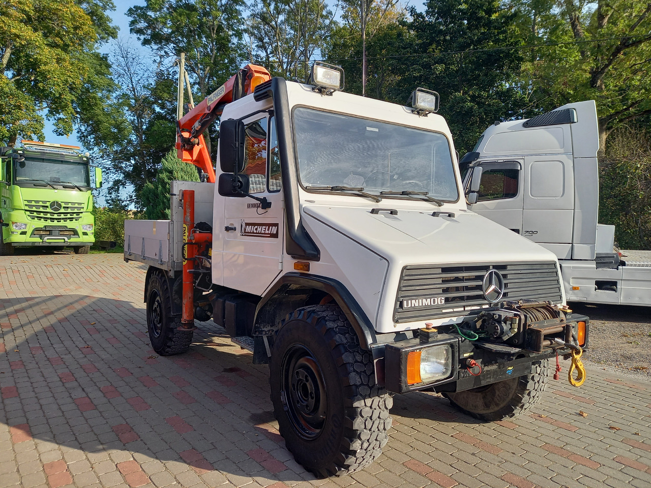 UNIMOG U100L - Lastbil med kran: billede 5 UNIMOG U100L - Lastbil med kran: billede 5