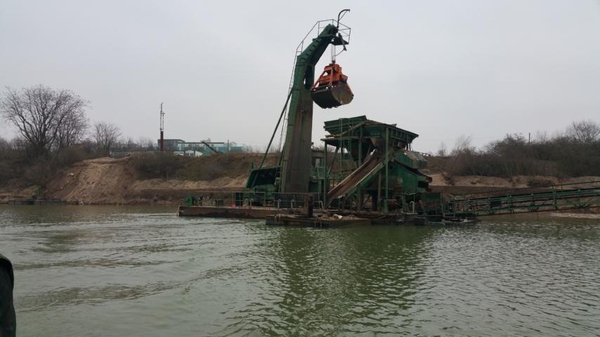 Auslegerschwimmbagger Rohr Vollautomatisch - Flydende gravemaskine: billede 1 Auslegerschwimmbagger Rohr Vollautomatisch - Flydende gravemaskine: billede 1