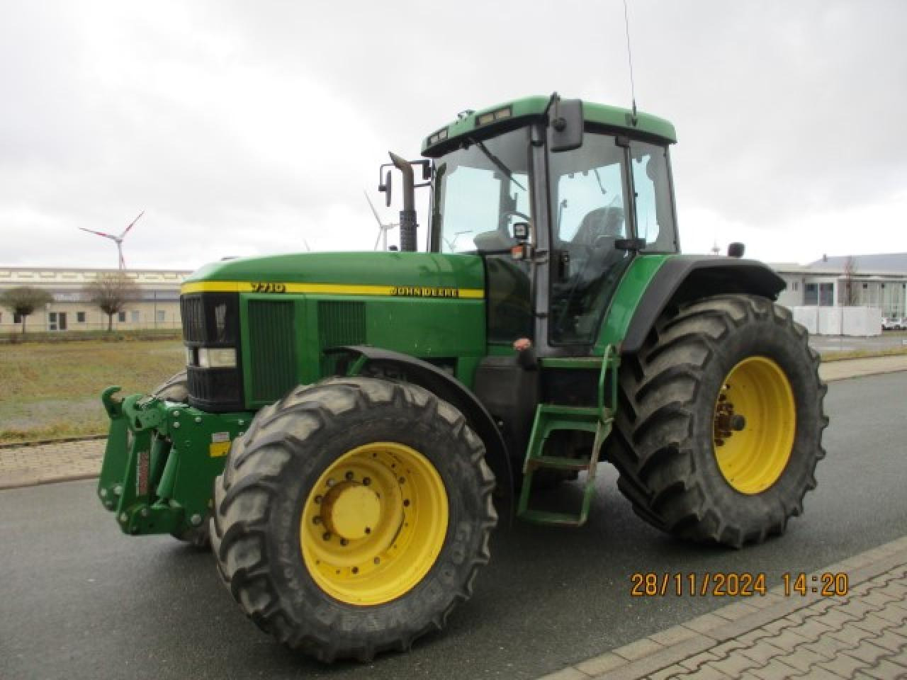John Deere 7710 TLS Motor Neu - Traktor: billede 1 John Deere 7710 TLS Motor Neu - Traktor: billede 1
