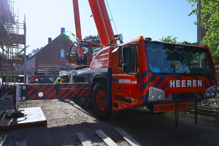 Demag AC220-5 Dutch Registration, 10x6x10, 220t Capacity - Alle terræn kran: billede 1 Demag AC220-5 Dutch Registration, 10x6x10, 220t Capacity - Alle terræn kran: billede 1