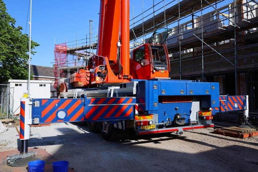 Demag AC220-5 Dutch Registration, 10x6x10, 220t Capacity - Alle terræn kran: billede 2 Demag AC220-5 Dutch Registration, 10x6x10, 220t Capacity - Alle terræn kran: billede 2
