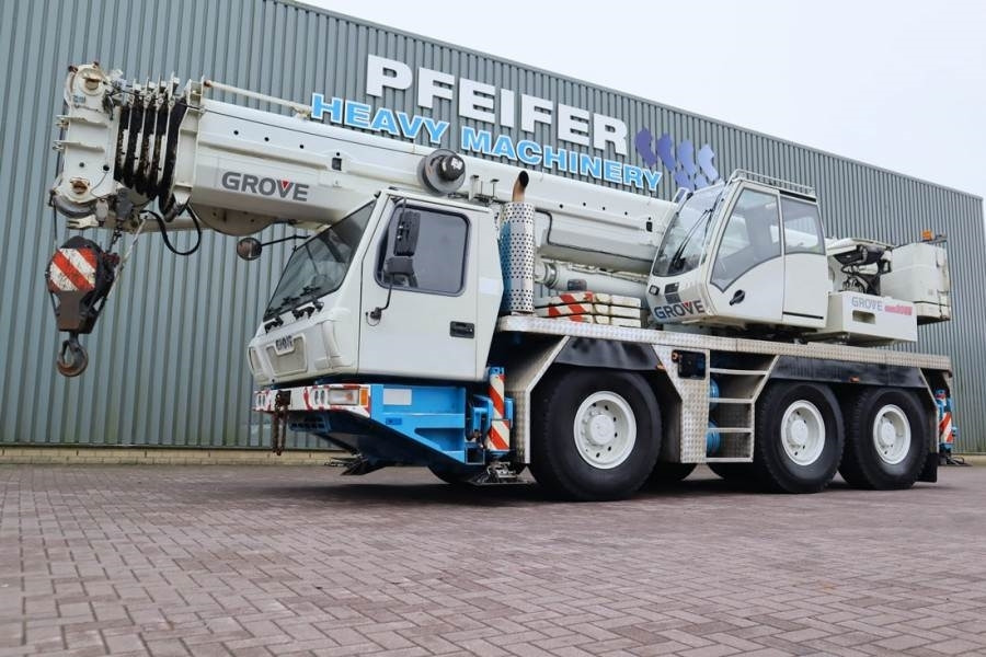 Grove GMK3055 Diesel, 6x6x6, 55t Capacity, 43m Main Boom - Alle terræn kran: billede 1 Grove GMK3055 Diesel, 6x6x6, 55t Capacity, 43m Main Boom - Alle terræn kran: billede 1