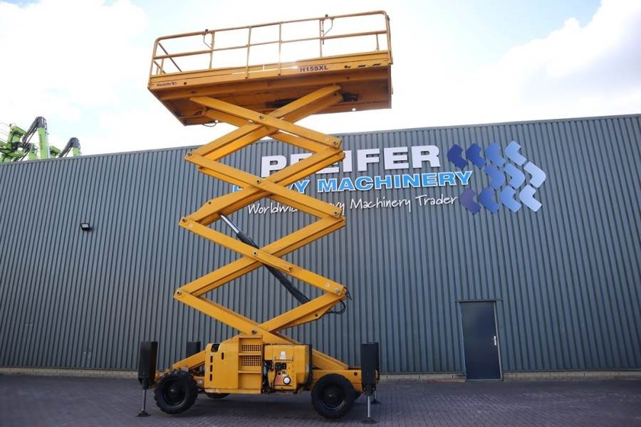 Haulotte H15SXL Diesel, 4x4 Drive, 15m Working Height, 500k - Sakselift: billede 2 Haulotte H15SXL Diesel, 4x4 Drive, 15m Working Height, 500k - Sakselift: billede 2
