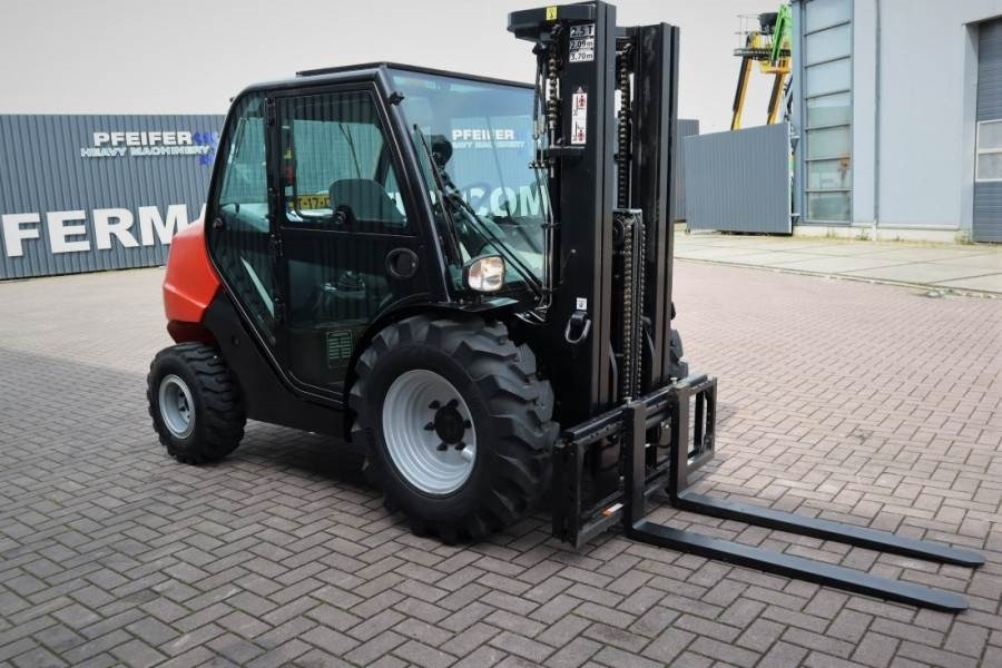 Manitou MC25-4 Valid Inspection, *Guarantee, Diesel, 4x4 D - Terræn gående truck: billede 2 Manitou MC25-4 Valid Inspection, *Guarantee, Diesel, 4x4 D - Terræn gående truck: billede 2