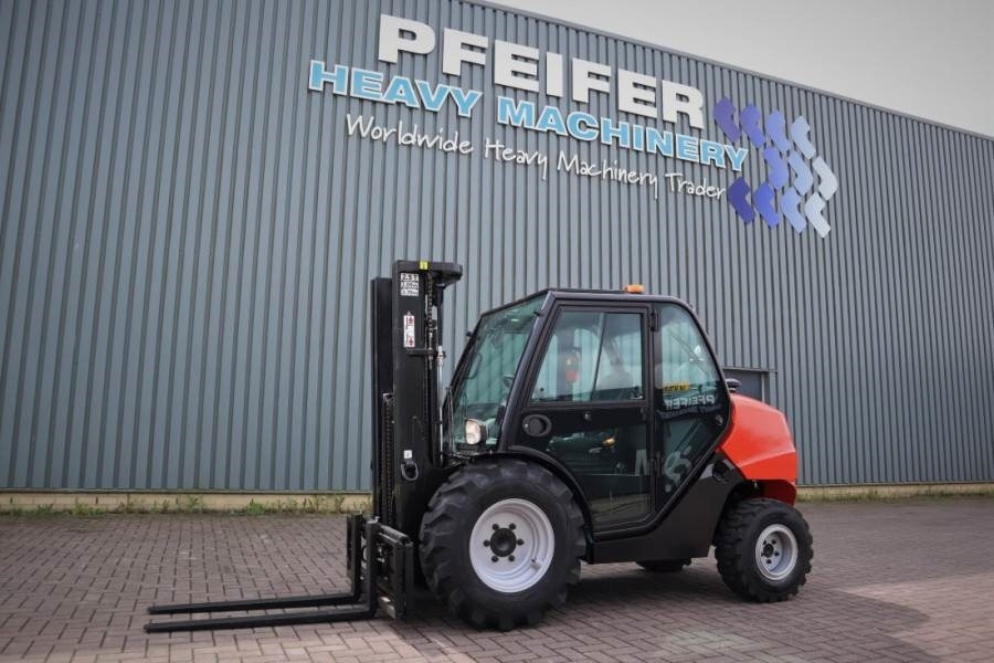 Manitou MC25-4 Valid Inspection, *Guarantee, Diesel, 4x4 D - Terræn gående truck: billede 1 Manitou MC25-4 Valid Inspection, *Guarantee, Diesel, 4x4 D - Terræn gående truck: billede 1