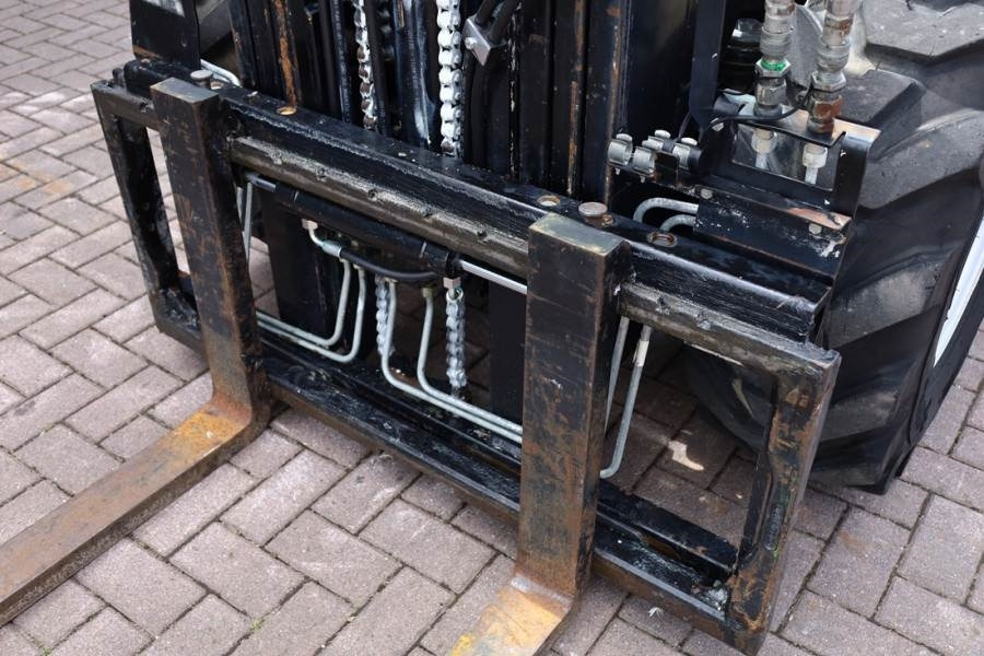 Leje en Manitou MC30-4 Valid Inspection, *Guarantee, Diesel, 4x4 D Manitou MC30-4 Valid Inspection, *Guarantee, Diesel, 4x4 D: billede 17 Leje en Manitou MC30-4 Valid Inspection, *Guarantee, Diesel, 4x4 D Manitou MC30-4 Valid Inspection, *Guarantee, Diesel, 4x4 D: billede 17