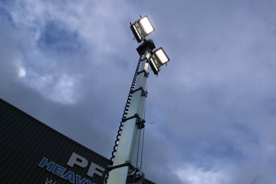 Trime X-BOX 4x320W Valid inspection, *Guarantee! H - Lystårn: billede 4 Trime X-BOX 4x320W Valid inspection, *Guarantee! H - Lystårn: billede 4