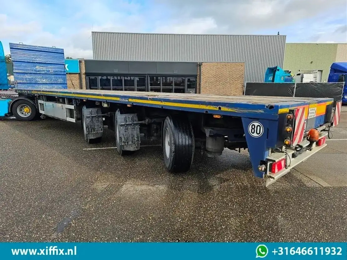 Goldhofer 3-ass. Vlakke uitschuifbare oplegger / 3x gestuurd - Åben sættevogn: billede 3 Goldhofer 3-ass. Vlakke uitschuifbare oplegger / 3x gestuurd - Åben sættevogn: billede 3