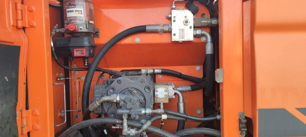 Doosan 225 LC - Bæltegravemaskine: billede 4 Doosan 225 LC - Bæltegravemaskine: billede 4