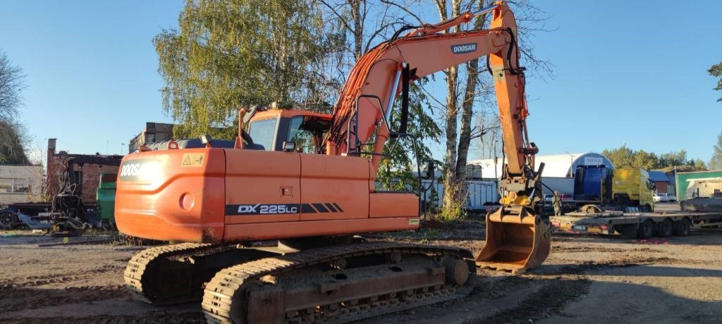 Doosan 225 LC - Bæltegravemaskine: billede 3 Doosan 225 LC - Bæltegravemaskine: billede 3