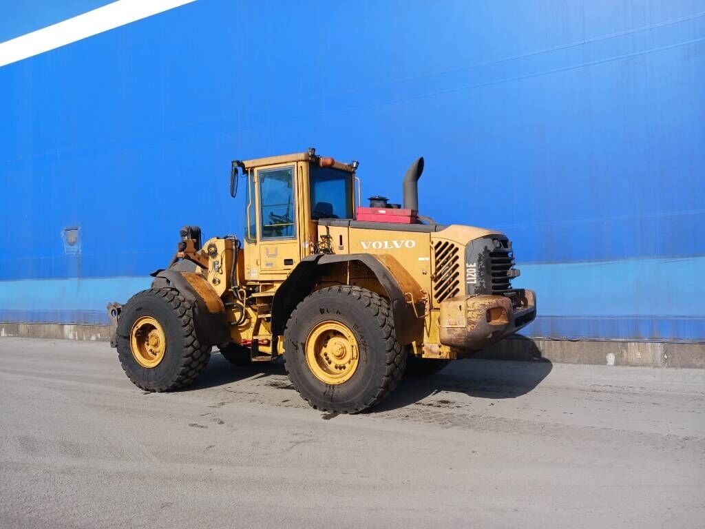 Volvo L 120 E - Gummihjulslæsser: billede 2 Volvo L 120 E - Gummihjulslæsser: billede 2