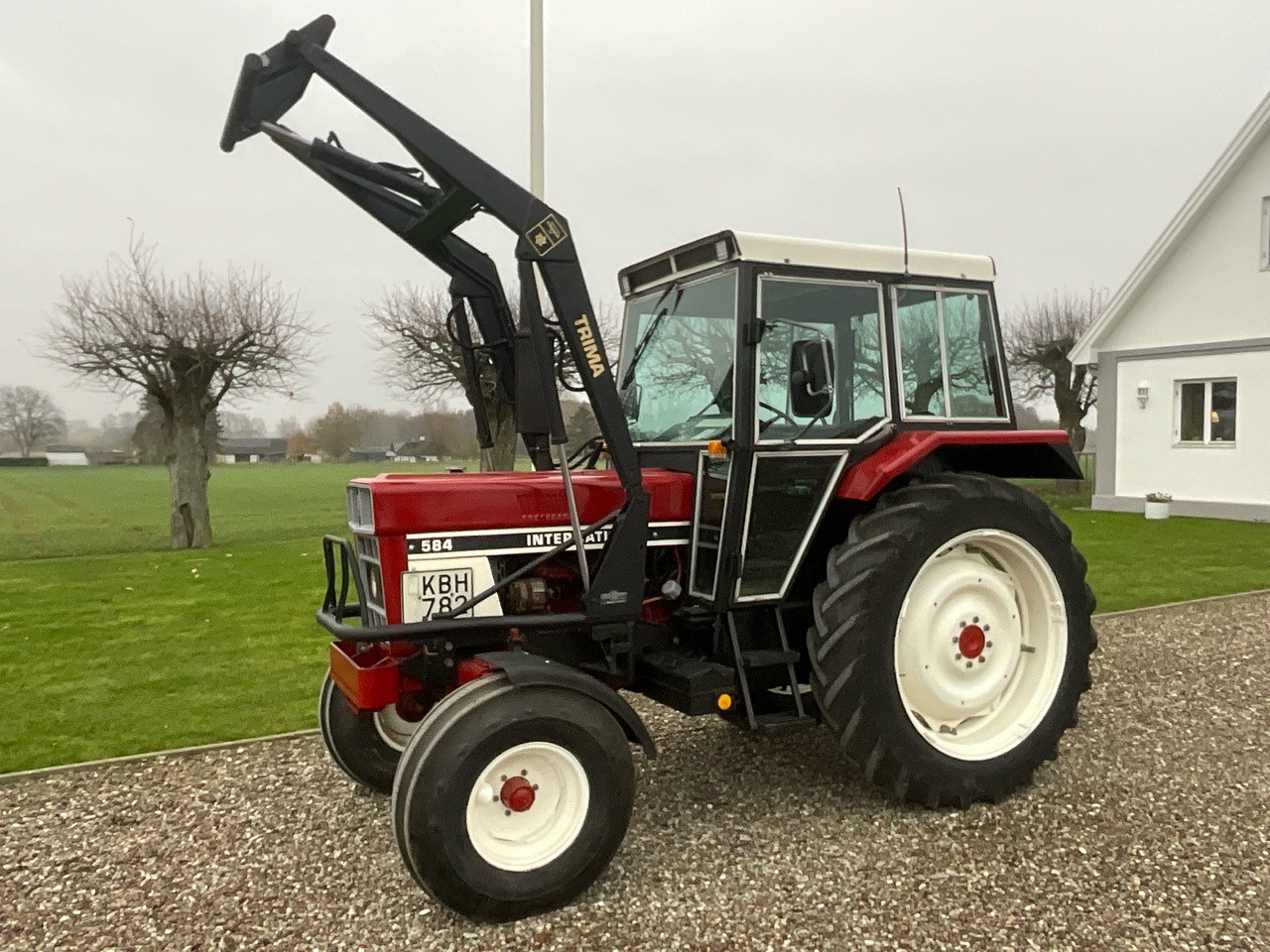 International 584 - Traktor: billede 1 International 584 - Traktor: billede 1