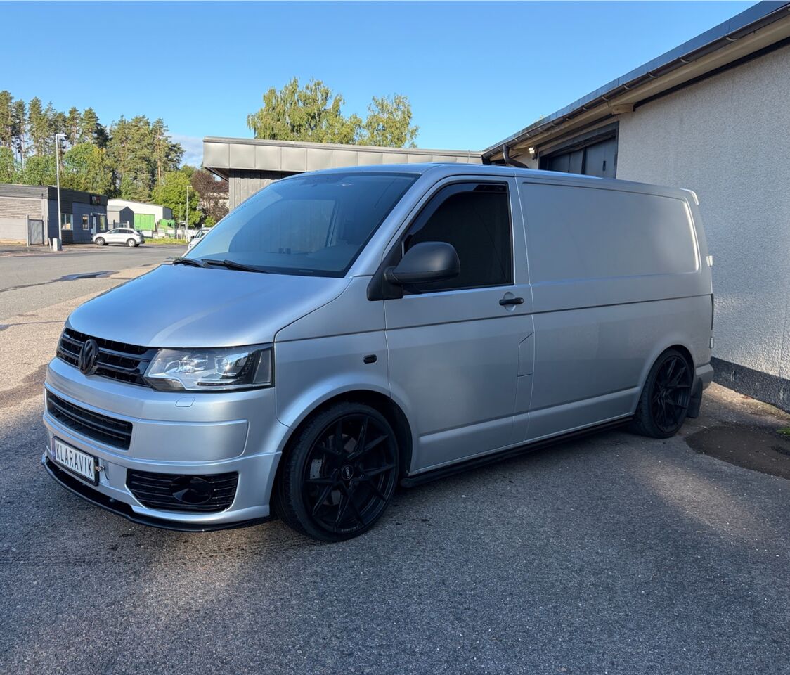 Skåpbil Volkswagen T32 2.0 TDI BMT 4 Motion - Varevogn: billede 1 Skåpbil Volkswagen T32 2.0 TDI BMT 4 Motion - Varevogn: billede 1
