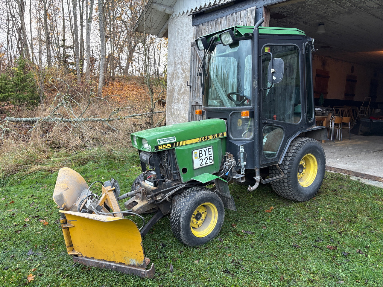 John Deere 855 - Utility/ Speciel maskine: billede 1 John Deere 855 - Utility/ Speciel maskine: billede 1